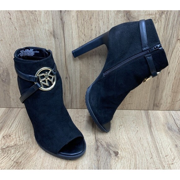 DKNY Women's Stilettos 4 in Peep Toe Booties Medallion Side Zip Black size 8.5 M - Picture 1 of 16